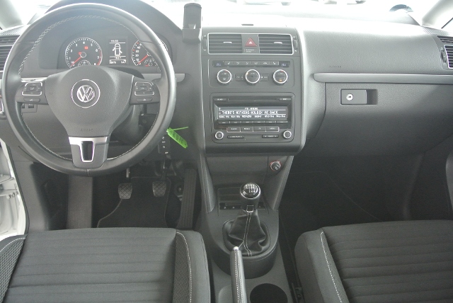 VW Touran 1.2 TSI BMT CUP KLIMA PDC GRA TEL