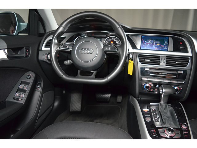 Audi A4 Avant 2.0 TDI DPF multitronic Attraction