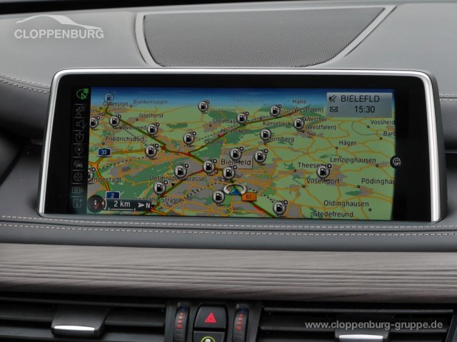 BMW X5 XDRIVE 40D AHK Kamera Panorama Standheizung Kom
