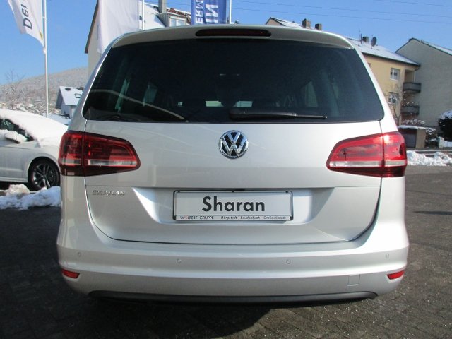 VW Sharan SOUND 2,0 TDI SCR DSG 7-Sitzer KLIMA XENON NAVI ALU