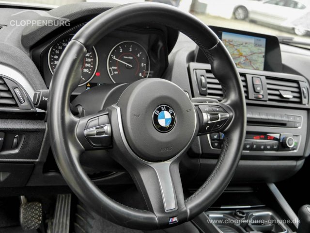 BMW 116d 5-Türer Navi M Sportpaket Xenon 18 Zoll PDC