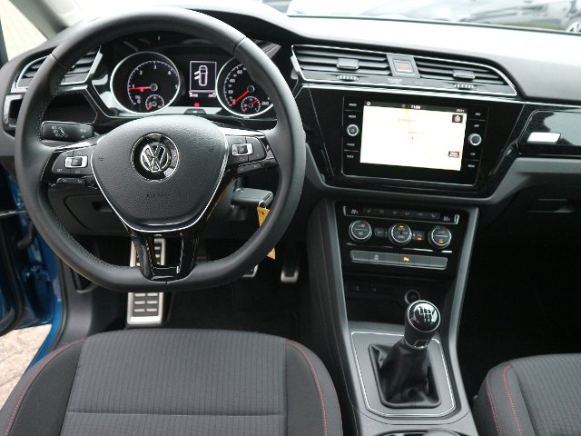 VW Touran 1,6 TDI SOUND 7-Sitzer KLIMA NAVI ALU