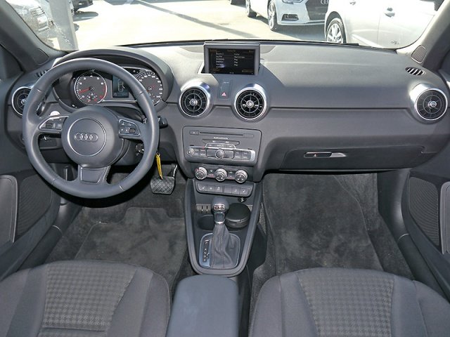 Audi A1 Sportback 1.4 TFSI S-tronic Ambition Xenon Navi LM PDC