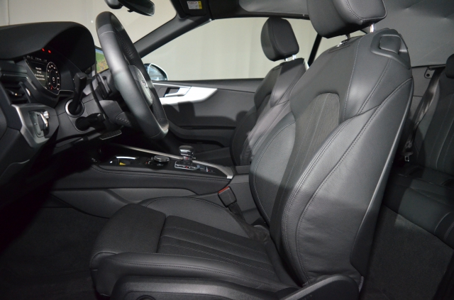 Audi A5 Cabrio 2.0 TFSI S tronic design