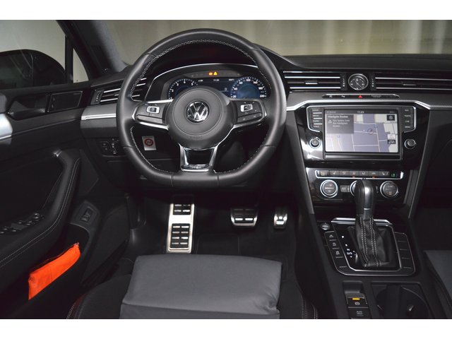 VW Passat 2.0 TSI (BlueMotion Technology) DSG Highline
