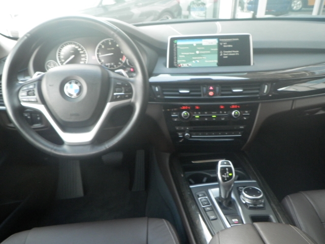 BMW X5 xDrive30d A (Navi Klima Xenon PDC Allrad)